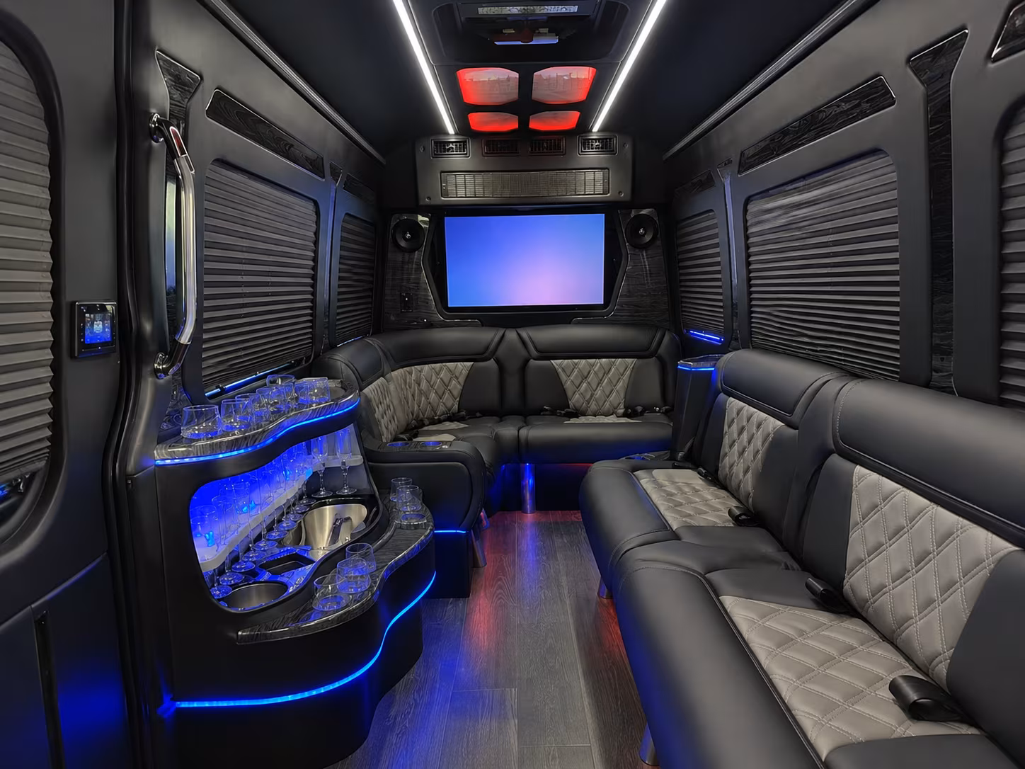 book a bus for your next corporate event 3