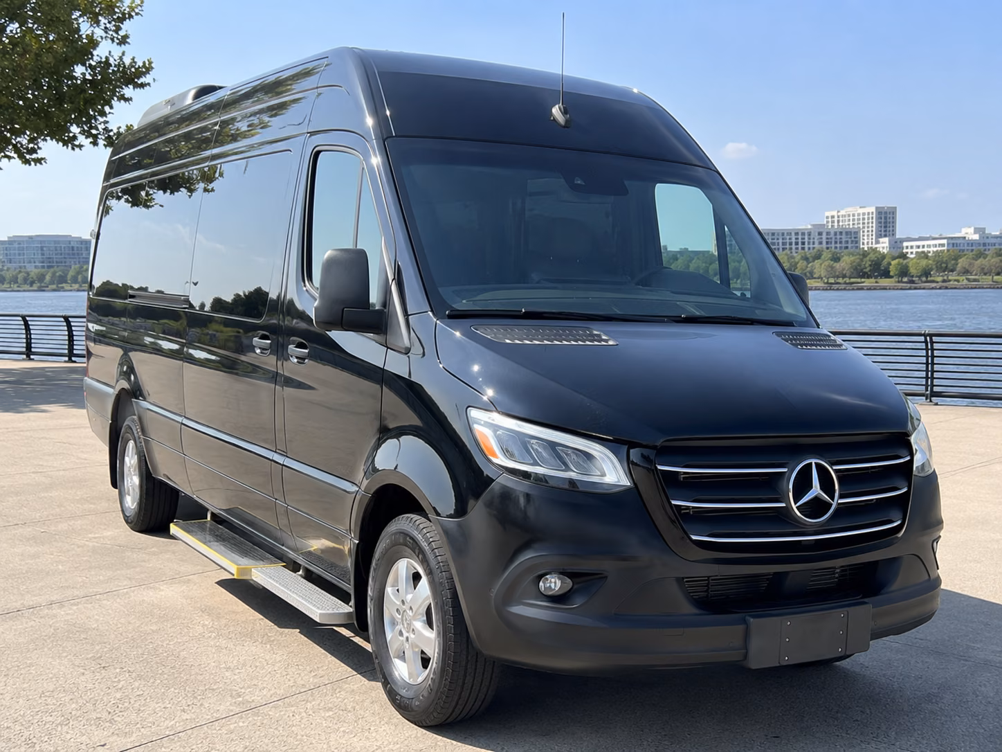 book a bus for your next wedding 4